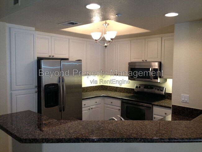 Foto del edificio - 9263 Regents Rd