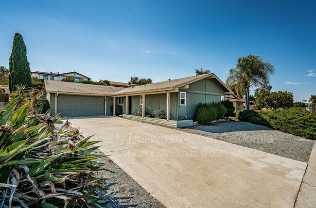 Foto del edificio - 12081 Callado Rd