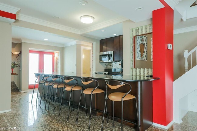 Foto del edificio - 405 Rivard Blvd
