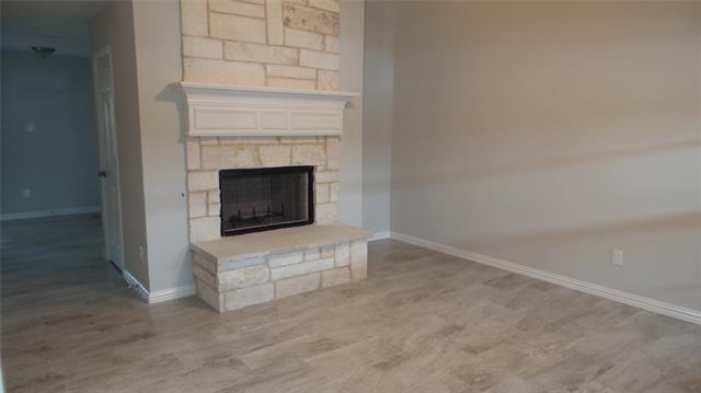 Foto del edificio - 831 Summercreek Dr