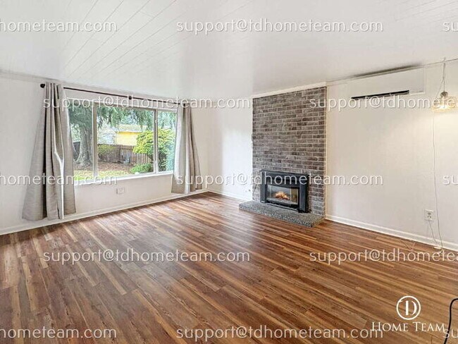 Foto del edificio - 2629 164th Pl SE