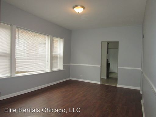 Building Photo - 3 br, 1 bath Apartment - 8045 S. Dobson Ave.