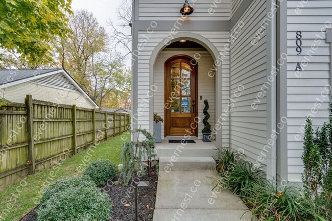 Building Photo - 809A Knox Ave