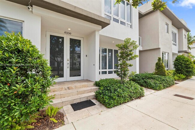 Building Photo - 10350 NW 66th St
