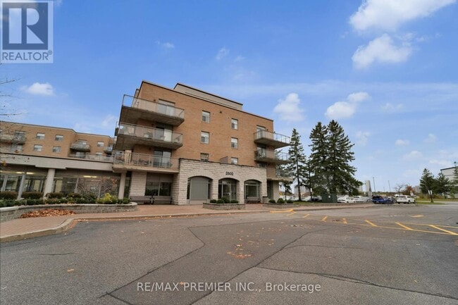 Building Photo - 2502-2502 Rutherford Rd