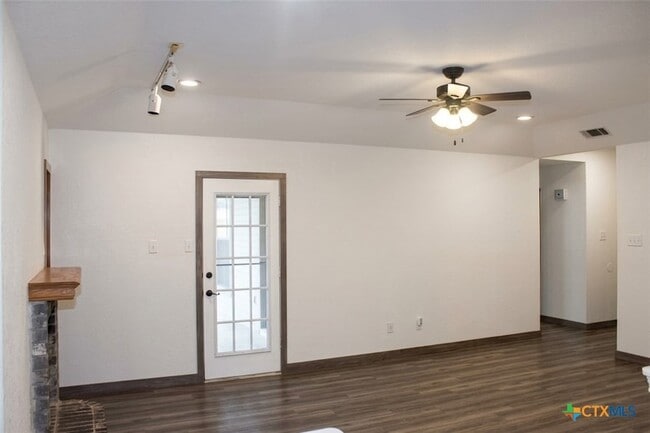 Building Photo - 615 Atkinson Ave