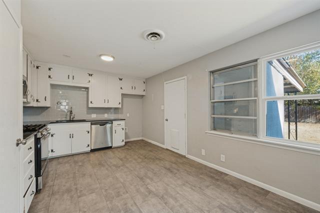 Foto del edificio - 5301 Stanley Keller Rd