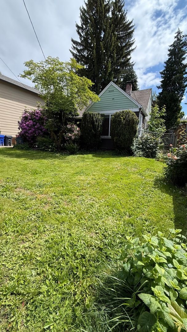 Building Photo - Charming 4-Bedroom, 2-Bath Home in the Hea...