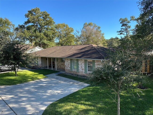 Building Photo - 22195 E Martin Dr