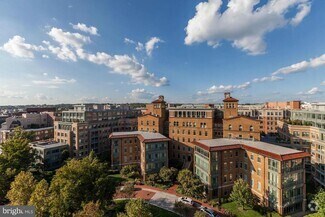 Building Photo - 2425 L St NW