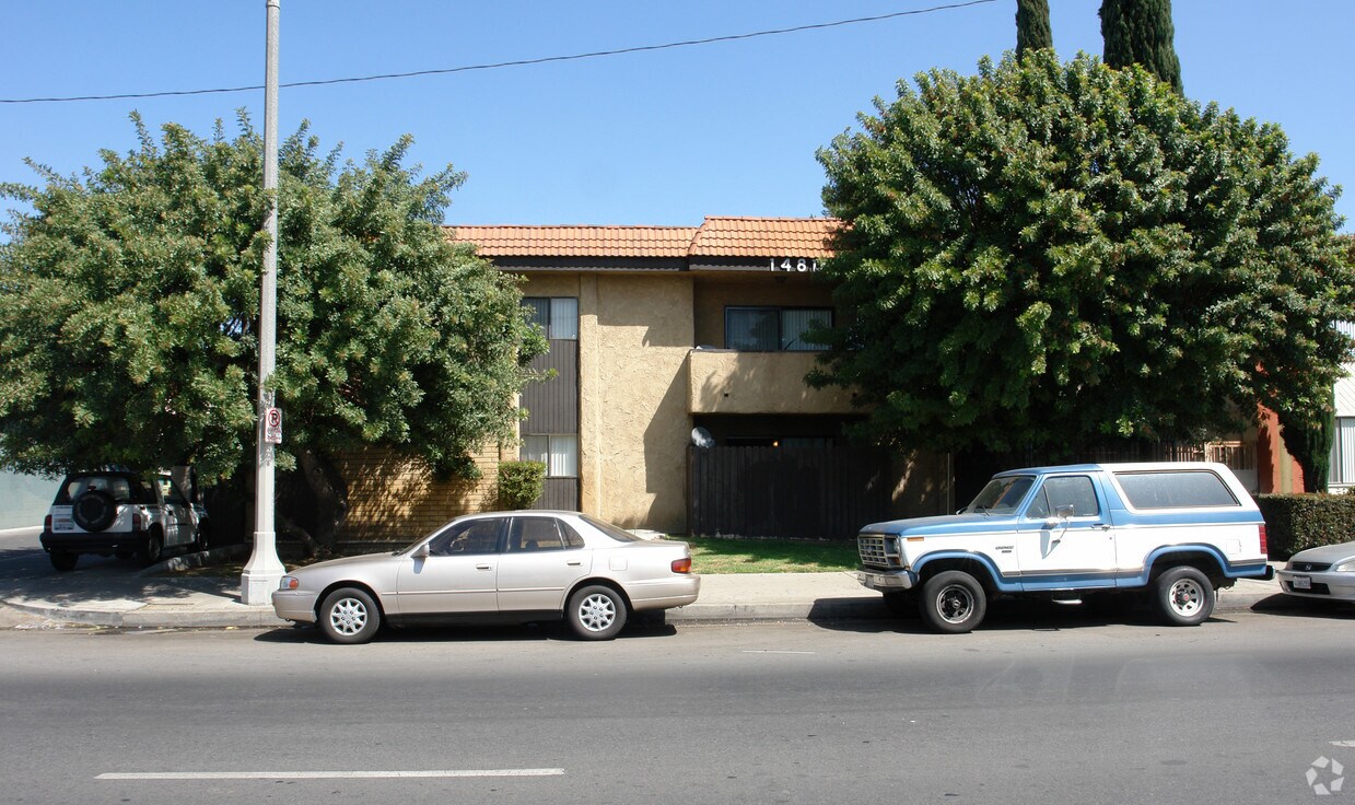 Foto del edificio - 14811 Parthenia St