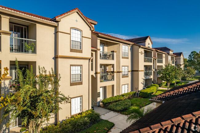 Building Photo - Lakeview at Calusa Trace