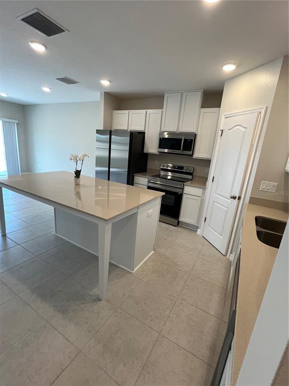 Foto del edificio - 4117 Collegiate Blvd