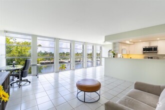 Building Photo - 601 Three Islands Boulevard