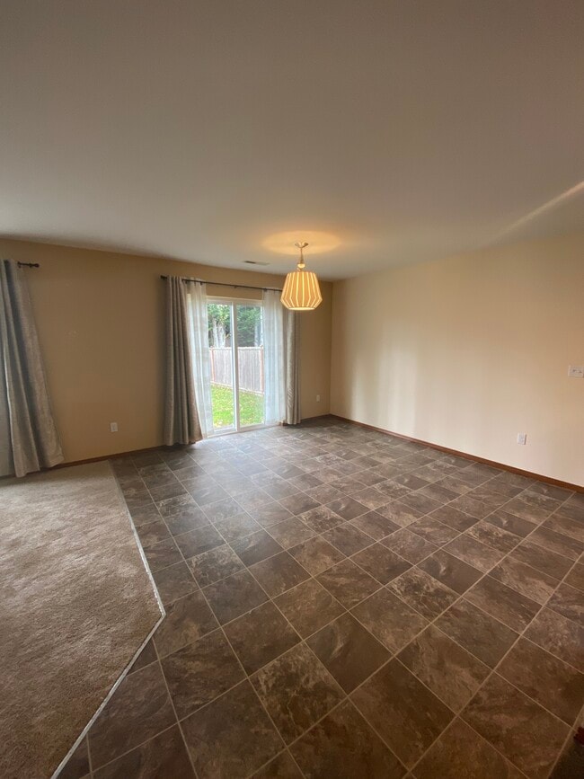 Building Photo - 12205 SE 262nd Ct