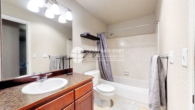 Foto del edificio - 750 N 143rd St