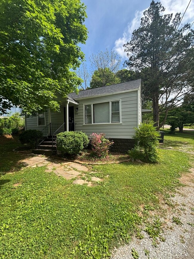 Building Photo - 2408 Amber St NE