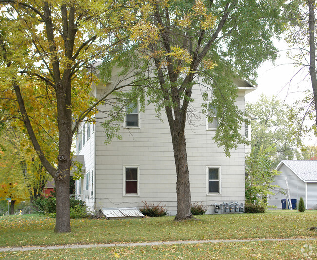 Building Photo - 383 Central Ave