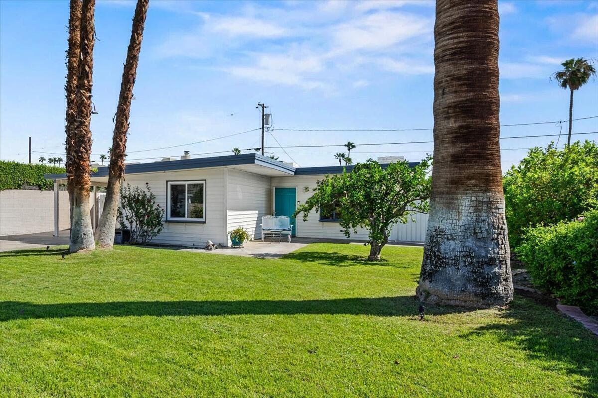 Foto principal - 572 N Calle Marcus