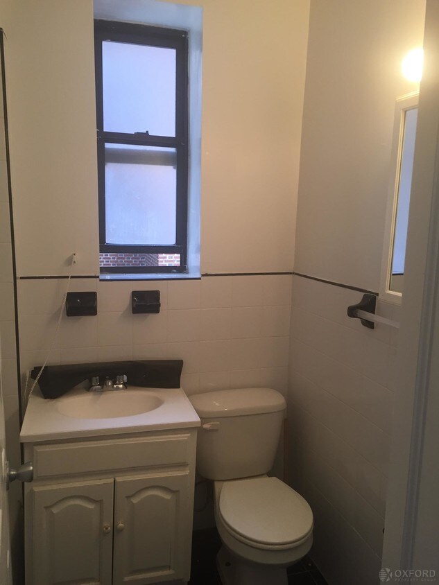 Foto del edificio - 305 Ocean Avenue