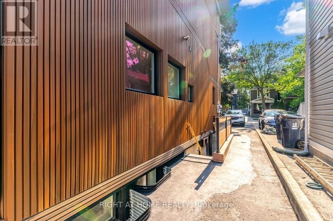 Building Photo - 11 Condor Ave