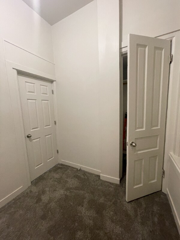 Foto del edificio - 3559 S Winchester Ave