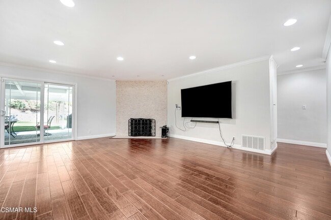 Foto del edificio - 23353 Balmoral Ln