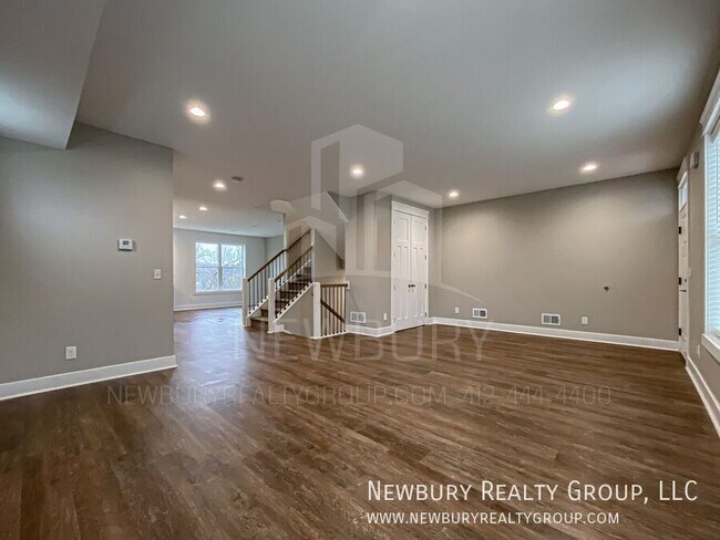 Foto del edificio - 1819 Chessland St