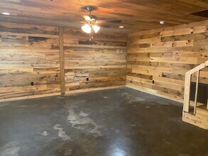 Building Photo - 1320 Co Rd 440