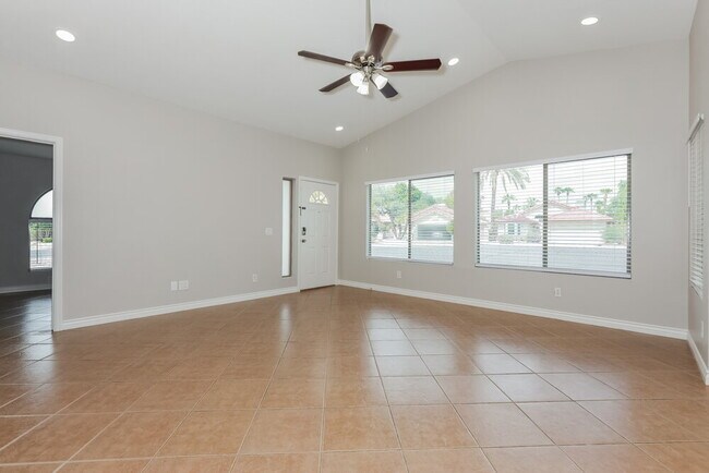 Foto del edificio - 1129 N Willow St