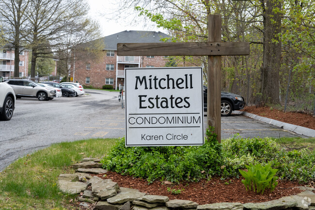 Building Photo - Mitchell Estates II