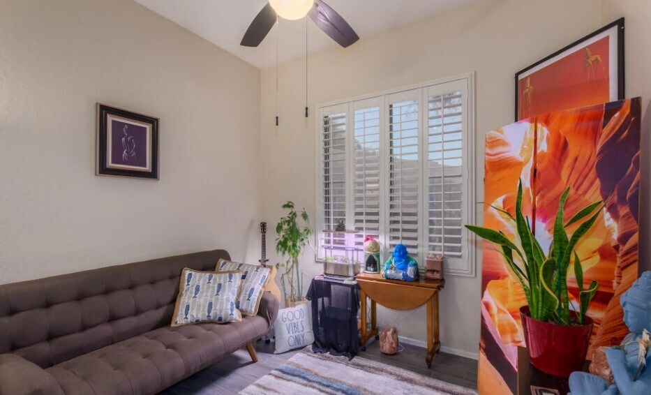 Foto principal - 1620 W Nighthawk Way