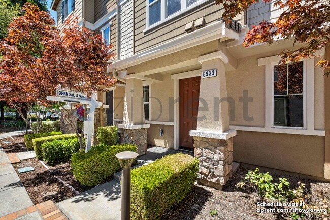 Building Photo - 6933 Mariposa Cir