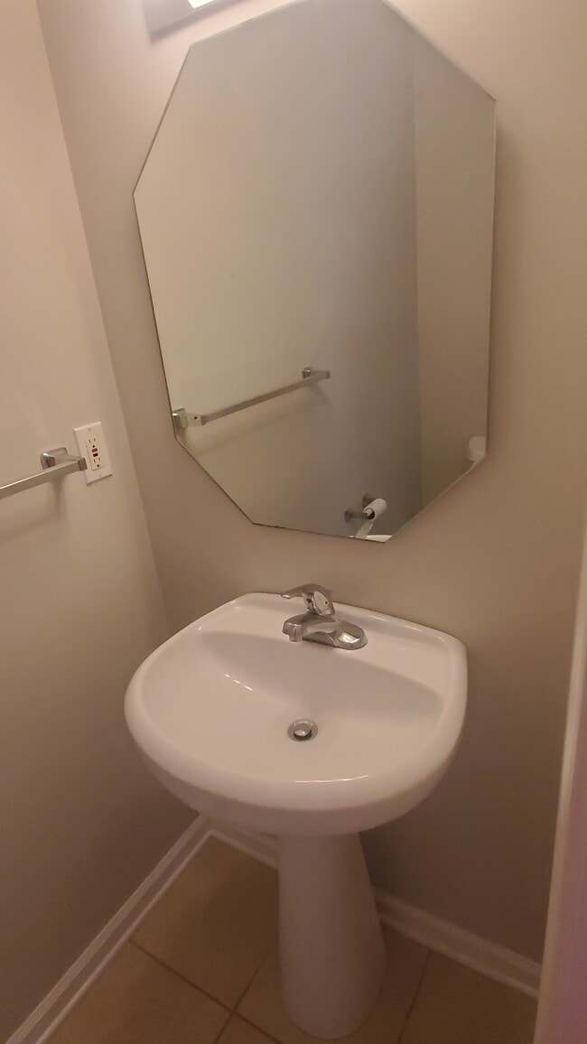 Building Photo - Hudson Property Group, LLC (1500)