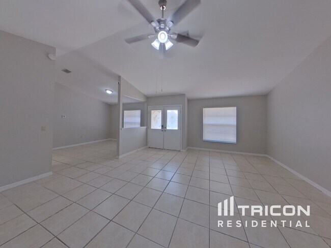 Foto del edificio - 11243 Homeway St