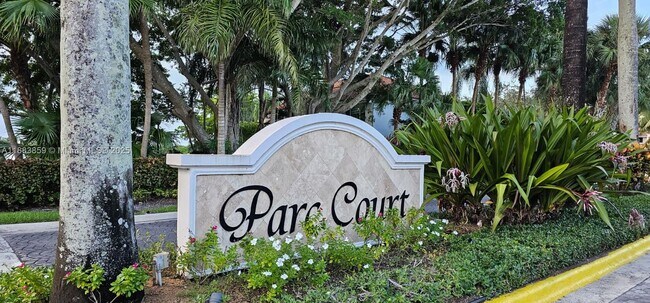 Foto del edificio - 9220 NW 9th Pl