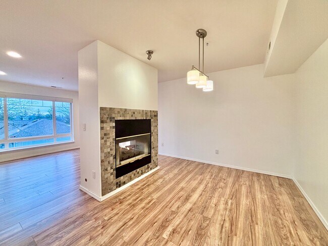 Foto del edificio - Convenience at Your Doorstep – Townhome for Rent in Newcastle