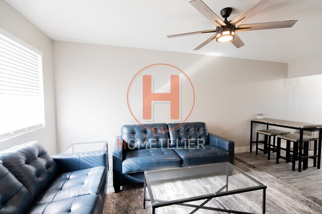 Foto del edificio - 2812 N 17th Pl