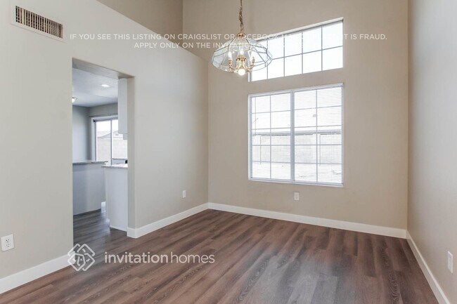 Foto del edificio - 8526 W Cambridge Ave