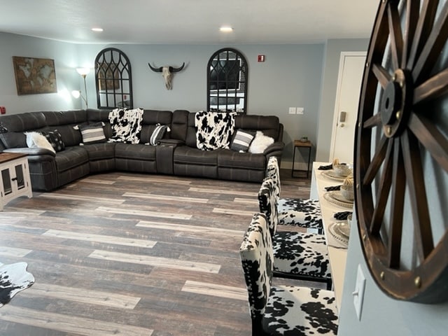 Building Photo - N Kensington Drive