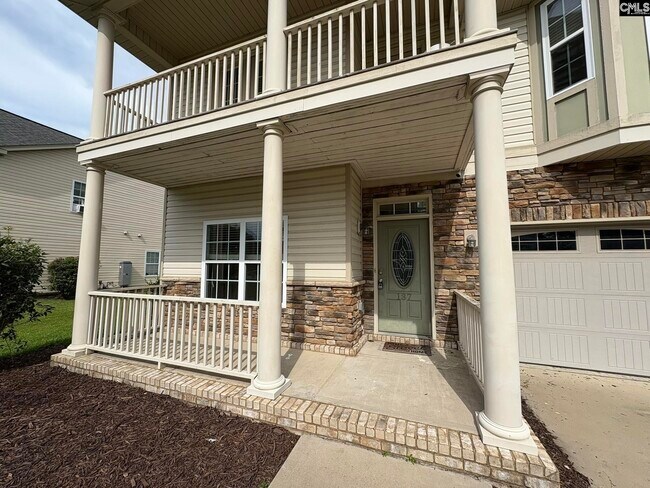 Building Photo - 137 Rossmore Dr