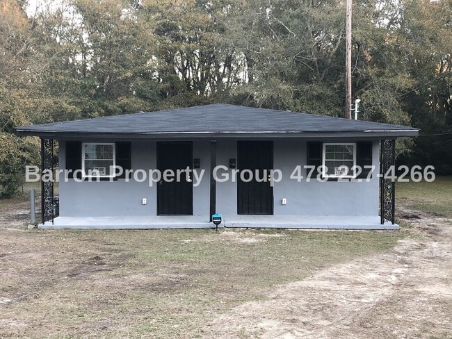 Building Photo - 1328 Radio Dr