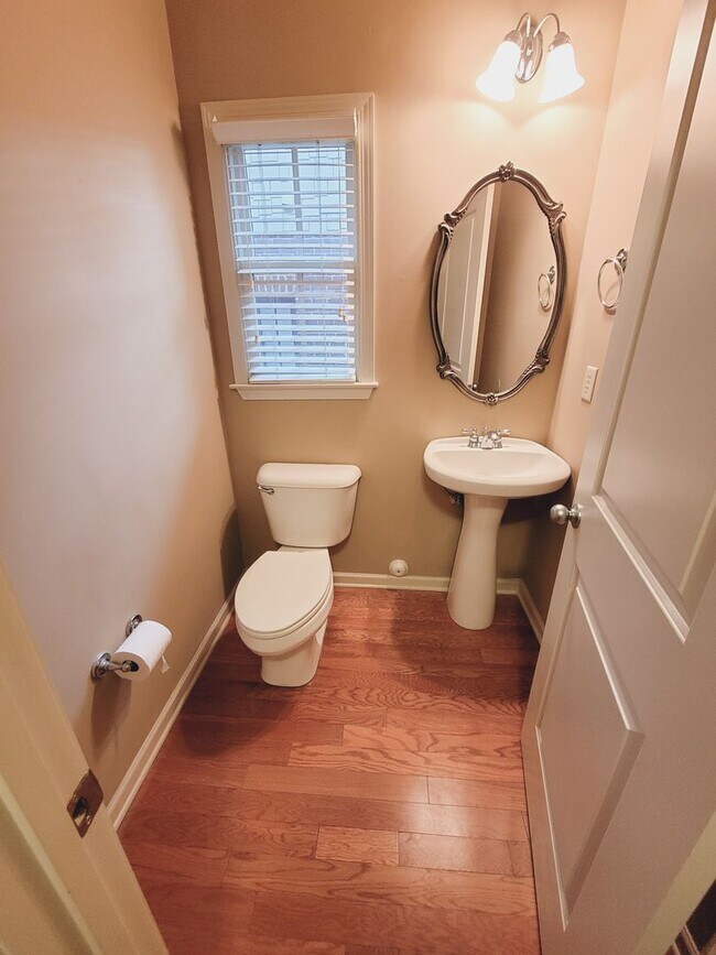 Foto del edificio - Home for Rent in Inverness Cove