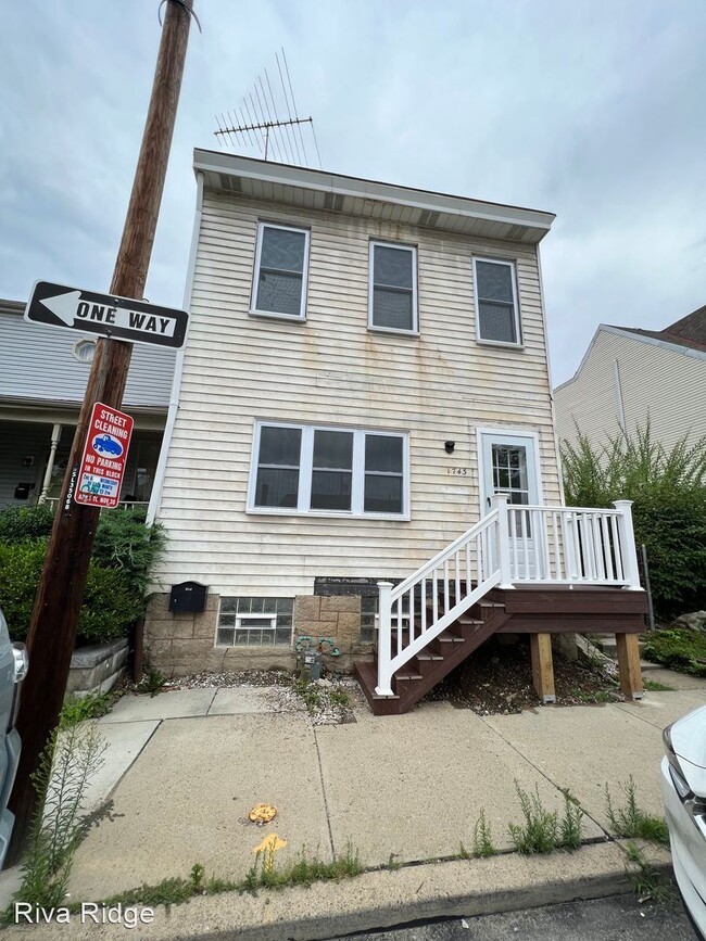 Building Photo - 2 br, 1.5 bath House - 1743 Jancey Street