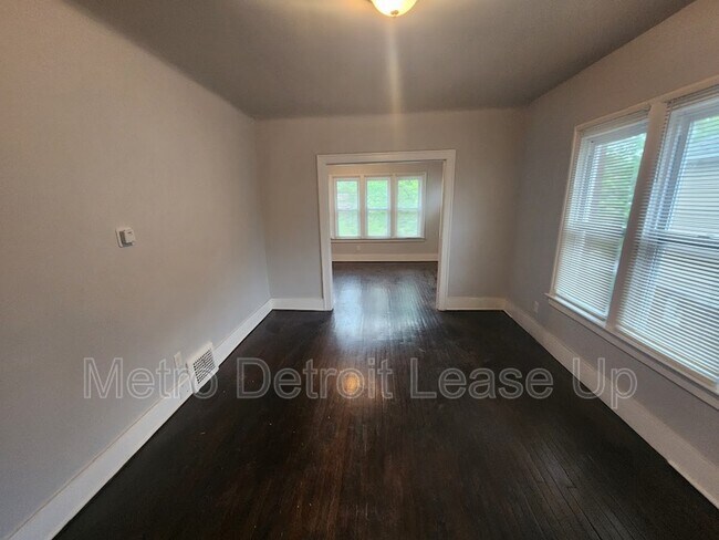 Foto del edificio - 5529 Nottingham Rd