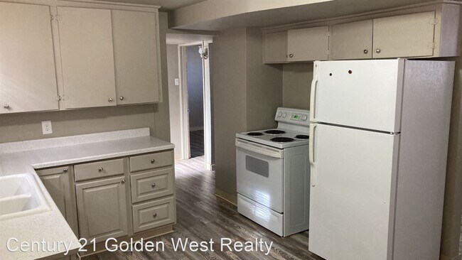 Building Photo - 1 br, 1 bath House - 304 Dearborn St