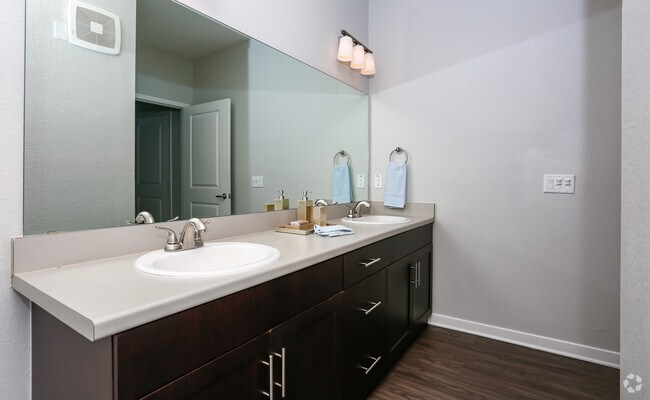 Foto del interior - Eastmar Commons