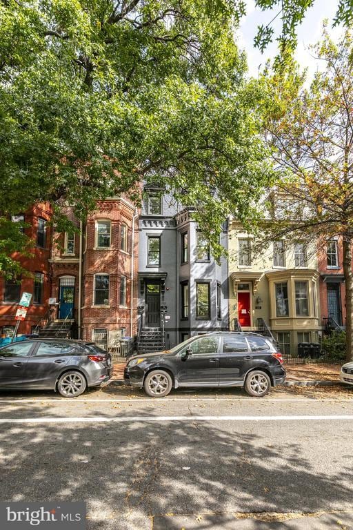 Primary Photo - 1133 5th St NW