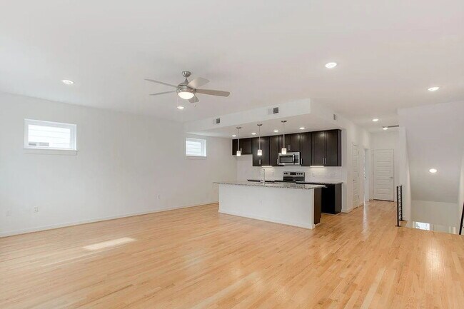 Foto del edificio - 1212 Porter St