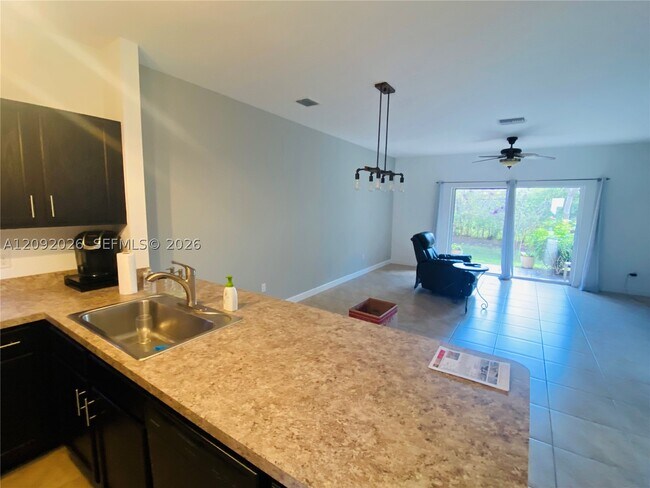 Foto del edificio - 3556 NW 29th Ct